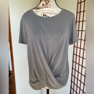 Green Envelope Gray Twist Front Short Sleeve Tee, size M